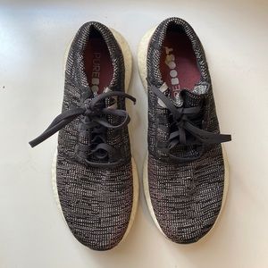 *ONLY WORN ONCE* Adidas Pure Sport Sneakers